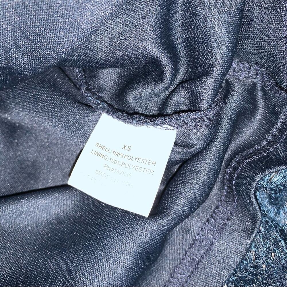 NWT Romeo & Juliet Couture Navy Blue Lace Overlay Formal Sheath Dress Size XS - Picture 8 of 16